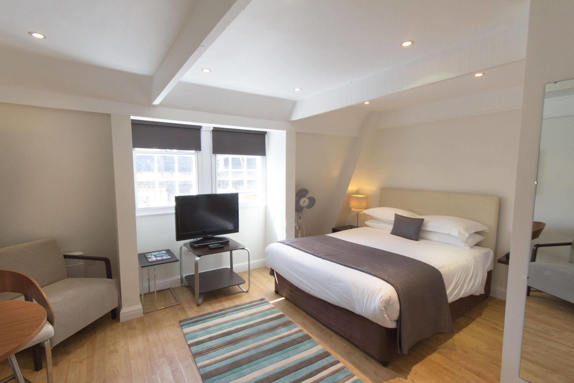 SACO Bath - St James Parade Bagian luar foto